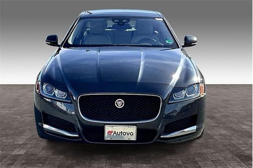 2018 Jaguar XF 35t Prestige