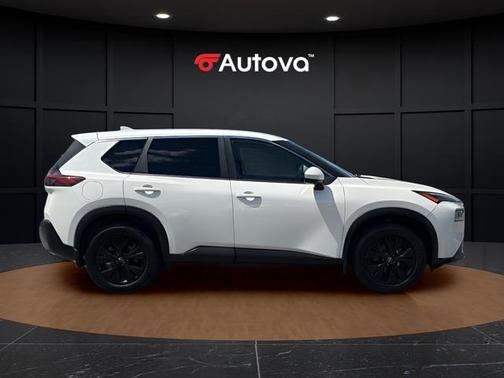 White 2023 Nissan Rogue SV