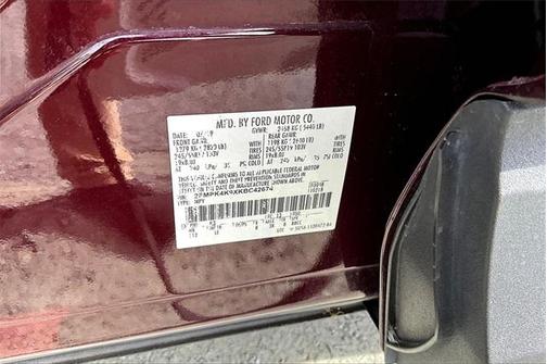 2019 Ford Edge Titanium