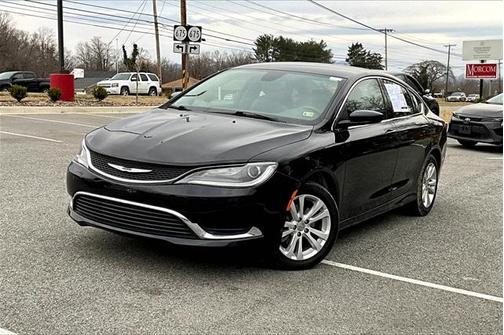 2017 Chrysler 200 Limited