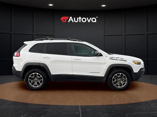 Bright White Clearcoat 2020 Jeep Cherokee Trailhawk