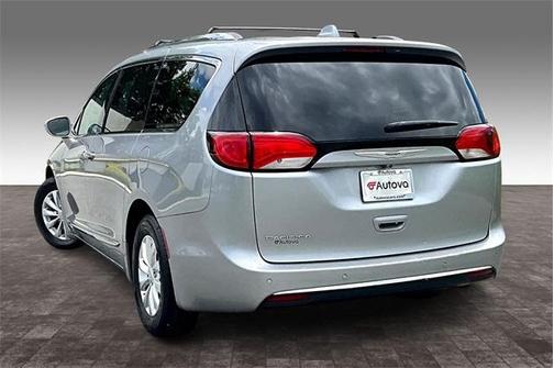 2018 Chrysler Pacifica Touring-L