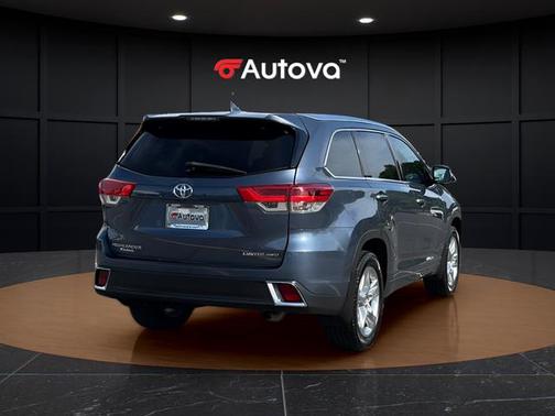 Shoreline Blue Pearl 2017 Toyota Highlander Limited