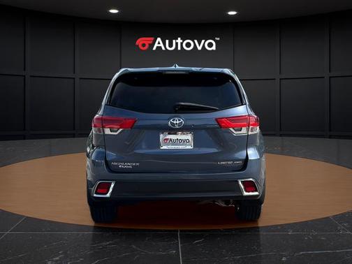 Shoreline Blue Pearl 2017 Toyota Highlander Limited