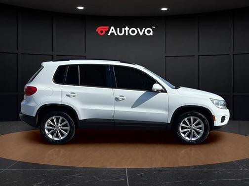 Pure White 2017 Volkswagen Tiguan Limited 2.0T