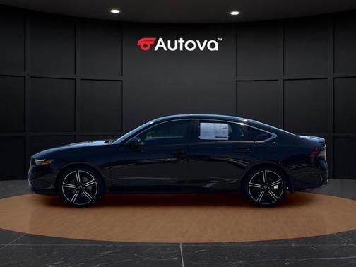 Crystal Black Pearl 2024 Honda Accord Hybrid Sport
