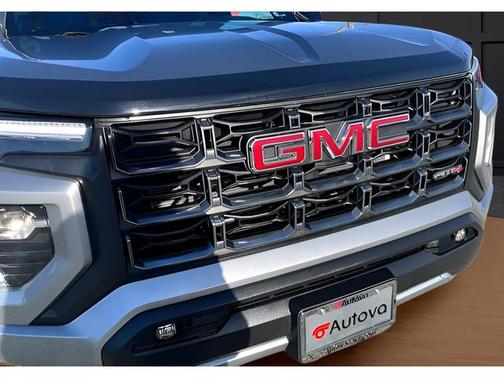 2023 GMC Canyon AT4