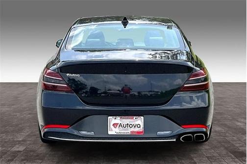 2022 Genesis G70 2.0T