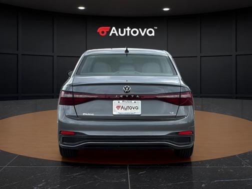 Platinum Gray Metallic 2025 Volkswagen Jetta 1.5T SE