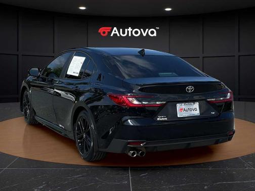 Midnight Black Metallic 2025 Toyota Camry SE
