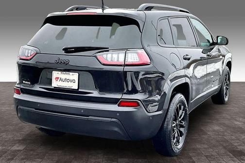 2023 Jeep Cherokee Altitude Lux
