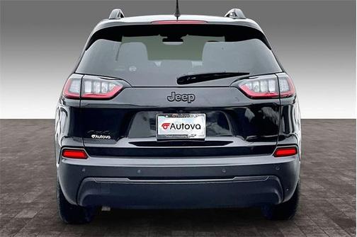 2023 Jeep Cherokee Altitude Lux