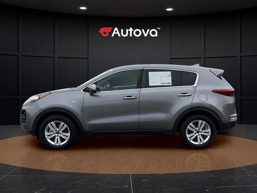 Mineral Silver 2017 Kia Sportage LX