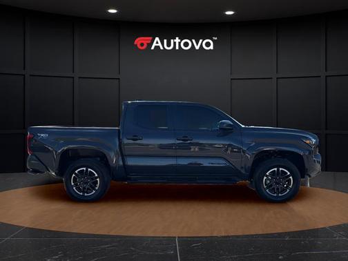 UNDERGROUND 2025 Toyota Tacoma TRD Sport
