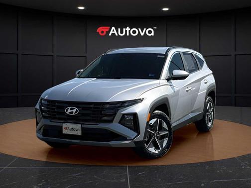 Shimmering Silver 2025 Hyundai TUCSON SEL