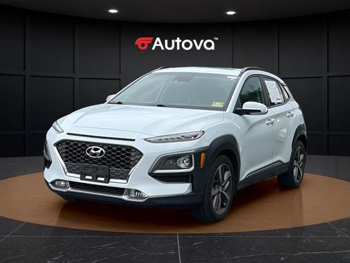 Chalk White 2019 Hyundai KONA Limited