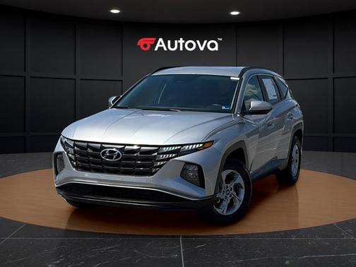 Shimmering Silver 2024 Hyundai TUCSON SEL