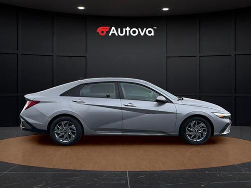 2025 Hyundai ELANTRA HEV Blue