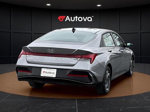 2025 Hyundai ELANTRA HEV Blue