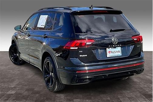2023 Volkswagen Tiguan 2.0T SE R-Line Black