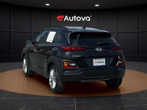 2021 Hyundai KONA SEL