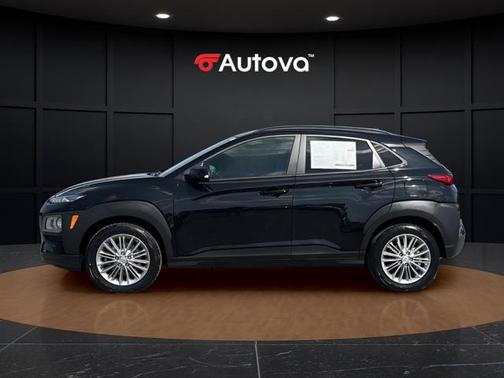 2021 Hyundai KONA SEL