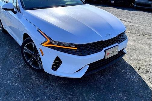 2023 Kia K5 EX