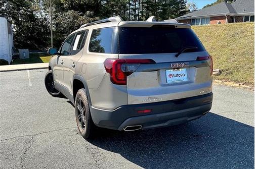 2022 GMC Acadia AT4