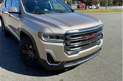 2022 GMC Acadia AT4