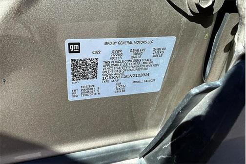 2022 GMC Acadia AT4