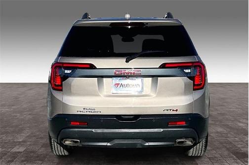 2022 GMC Acadia AT4