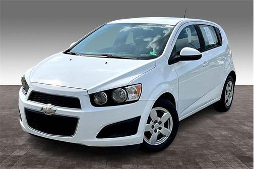 2016 Chevrolet Sonic LS