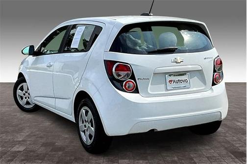 2016 Chevrolet Sonic LS