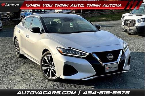 2023 Nissan Maxima SV