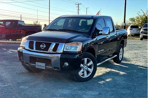 2015 Nissan Titan SL