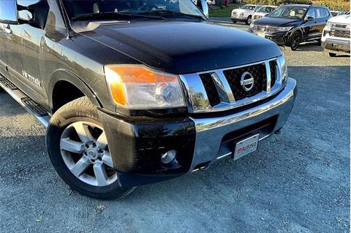 2015 Nissan Titan SL