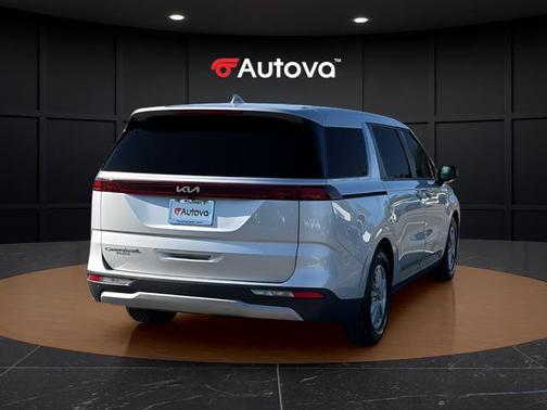 Silky Silver 2022 Kia Carnival LXS