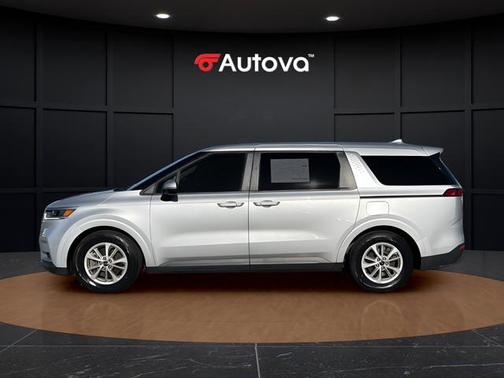 Silky Silver 2022 Kia Carnival LXS