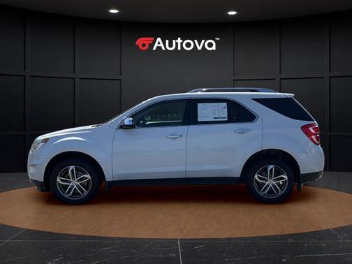 Iridescent Pearl Tricoat 2017 Chevrolet Equinox Premier