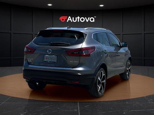 Gun Metallic 2022 Nissan Rogue Sport SL