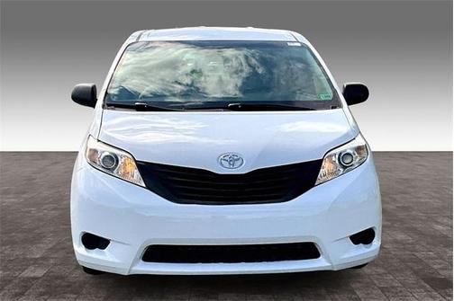 2017 Toyota Sienna L