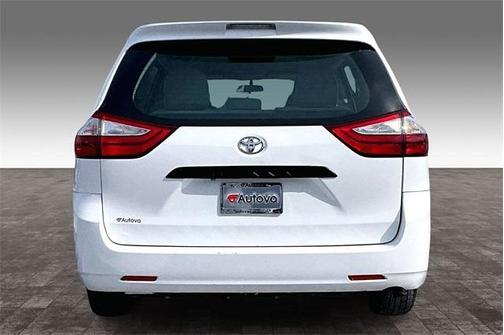 2017 Toyota Sienna L
