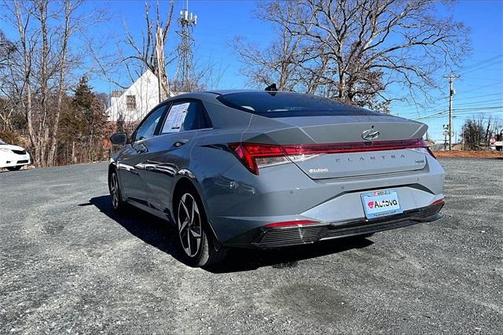 2023 Hyundai ELANTRA HEV Limited