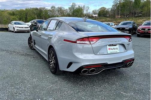 2022 Kia Stinger GT-Line