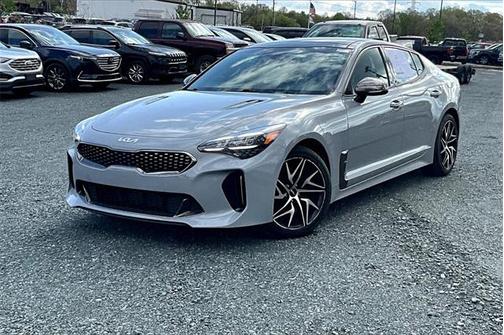 2022 Kia Stinger GT-Line