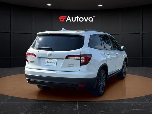 White 2022 Honda Pilot Sport