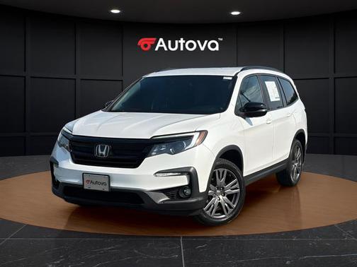 White 2022 Honda Pilot Sport