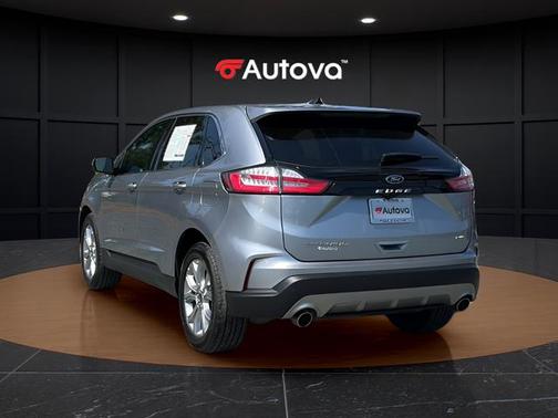Silver Metallic 2024 Ford Edge Titanium
