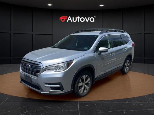 Ice Silver Metallic 2021 Subaru Ascent Premium 7-Passenger