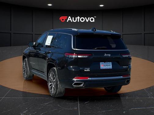 2022 Jeep Grand Cherokee L Summit